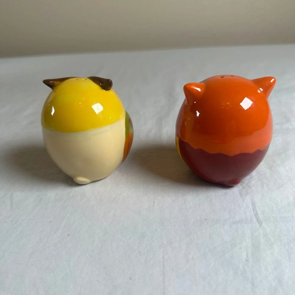 Ceramic Owl Salt and Pepper Shakers Set Orange Yellow Floral Hand Painted 3